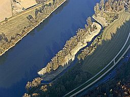 Luftbild des Donauseitenarms, Quelle: Klaus Leidorf