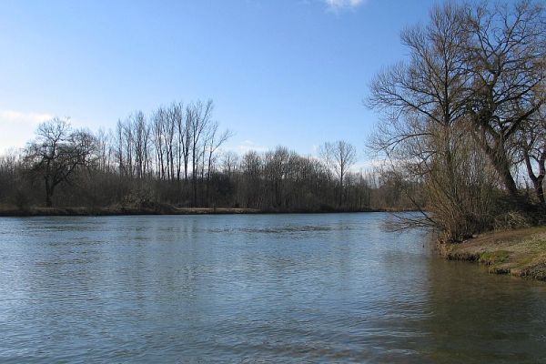 Isar bei Mamming (Landkreis Dingolfing-Landau) Isar bei Mamming (Landkreis Dingolfing-Landau)